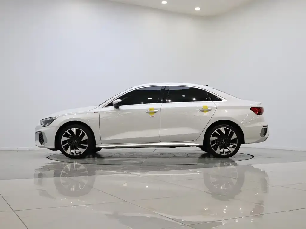 Audi A3 — фото 5