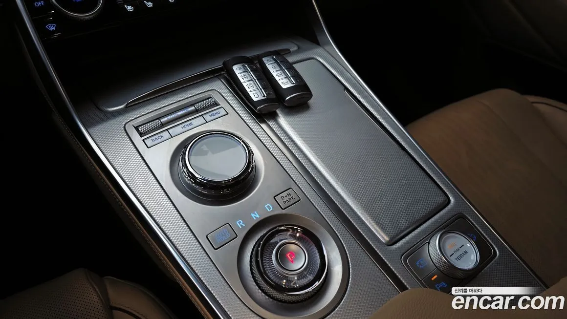 Genesis GV80 — фото 10