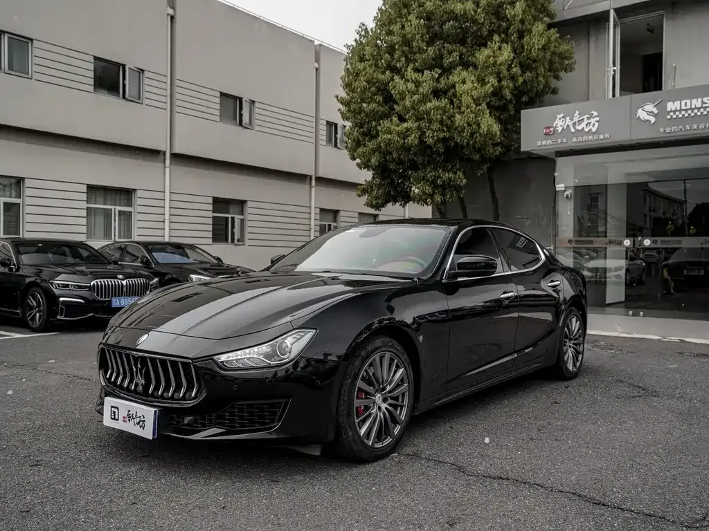 Maserati Ghibli — фото 5