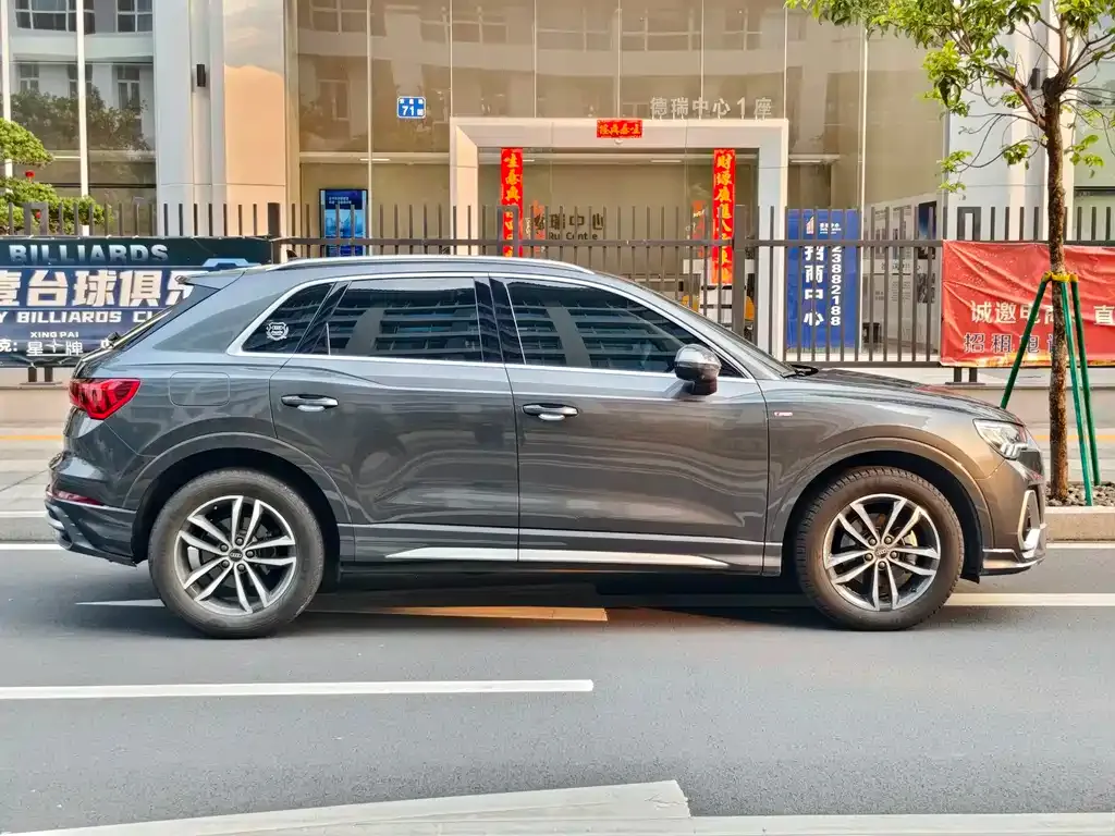 Audi Q3 — фото 9