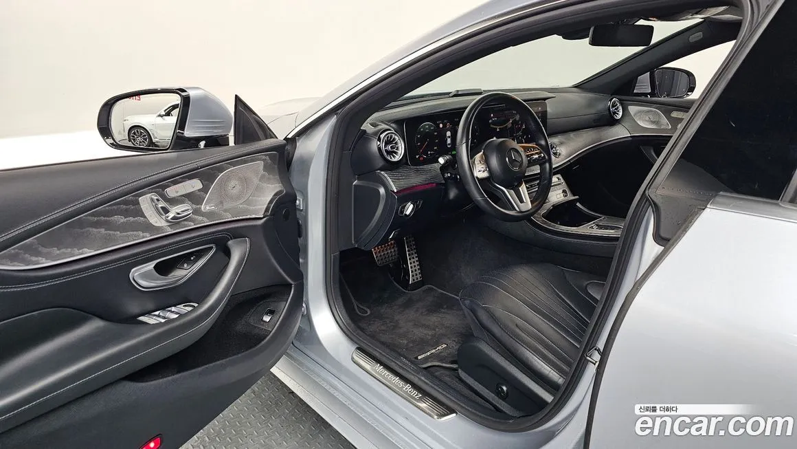 Mercedes-Benz CLS-Class — фото 10