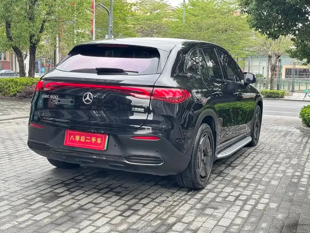 Mercedes-Benz EQE SUV — фото 10