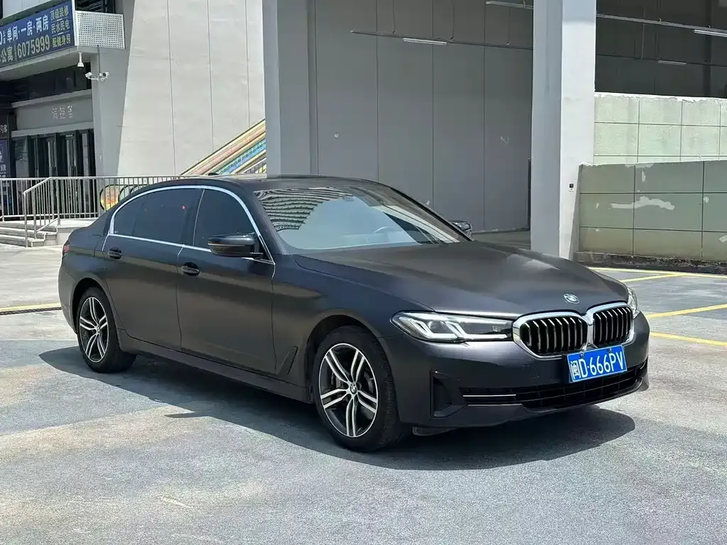 BMW 5 Series — фото 3