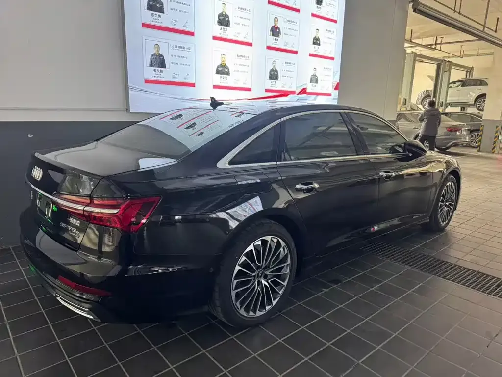 Audi A6L New Energy — фото 6
