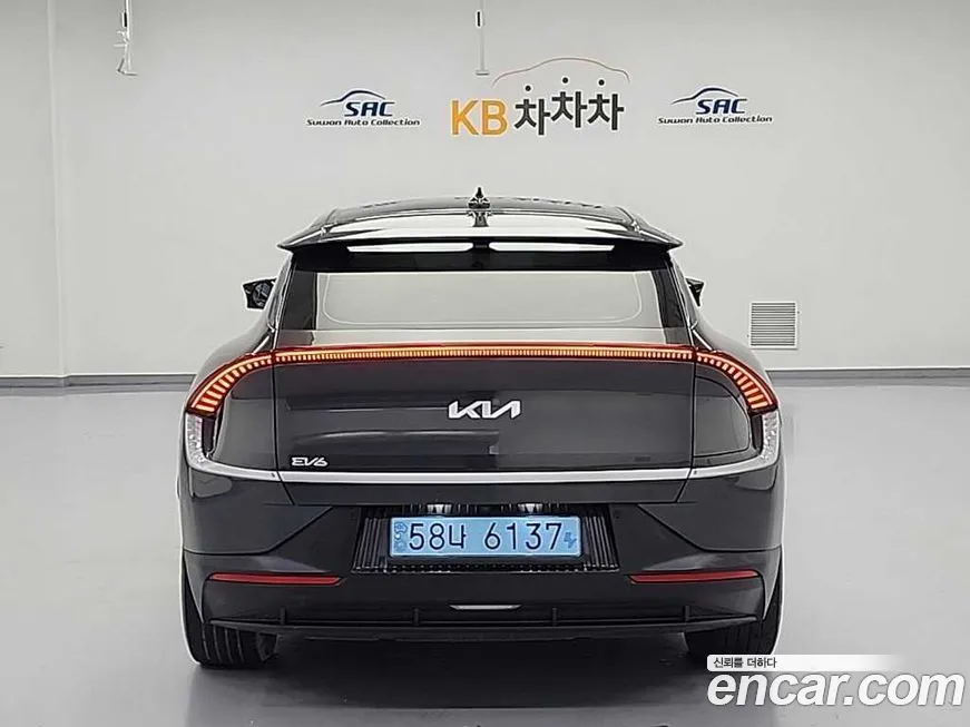 Kia EV6 — фото 5