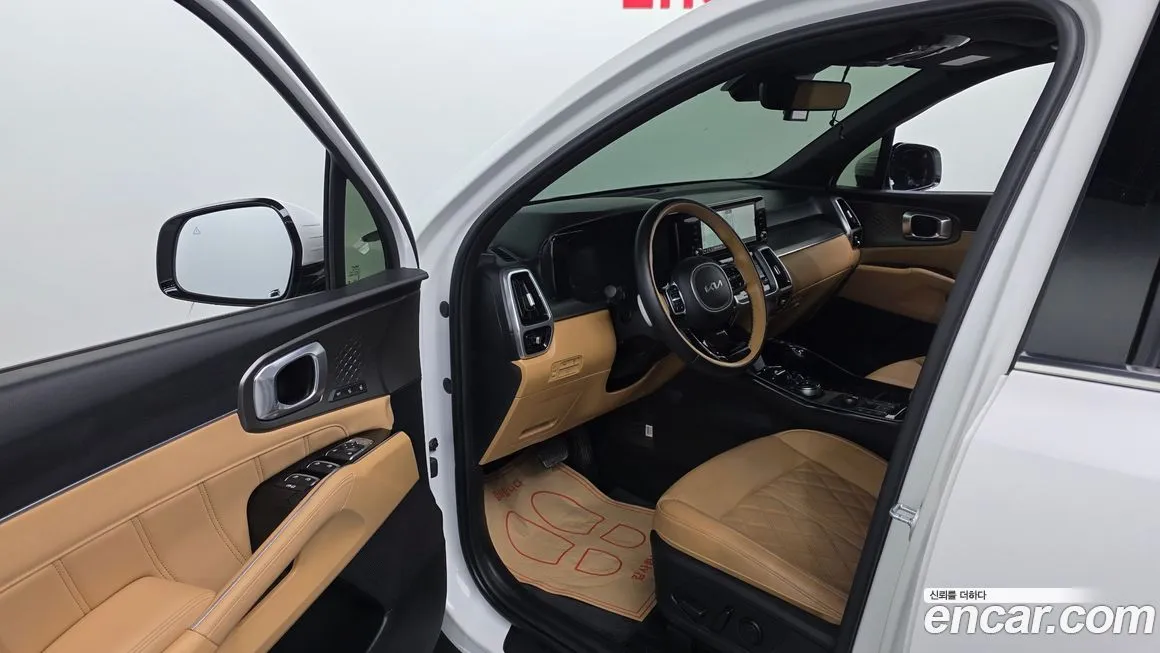 Kia Sorento — фото 7
