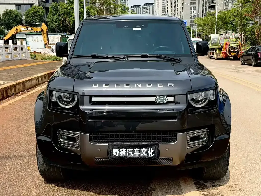 Land Rover Defender — фото 9
