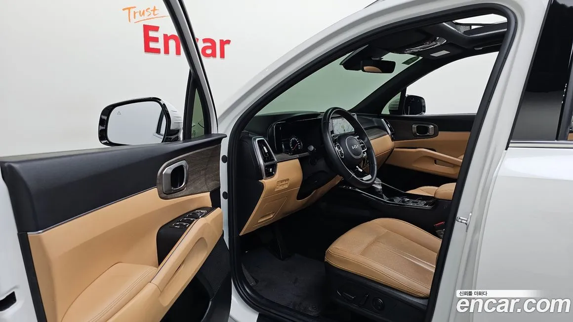 Kia Sorento — фото 9