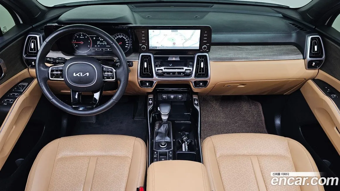 Kia Sorento — фото 8