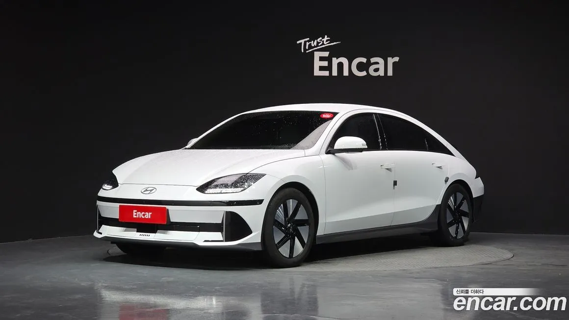 Hyundai Ioniq6 — фото 1