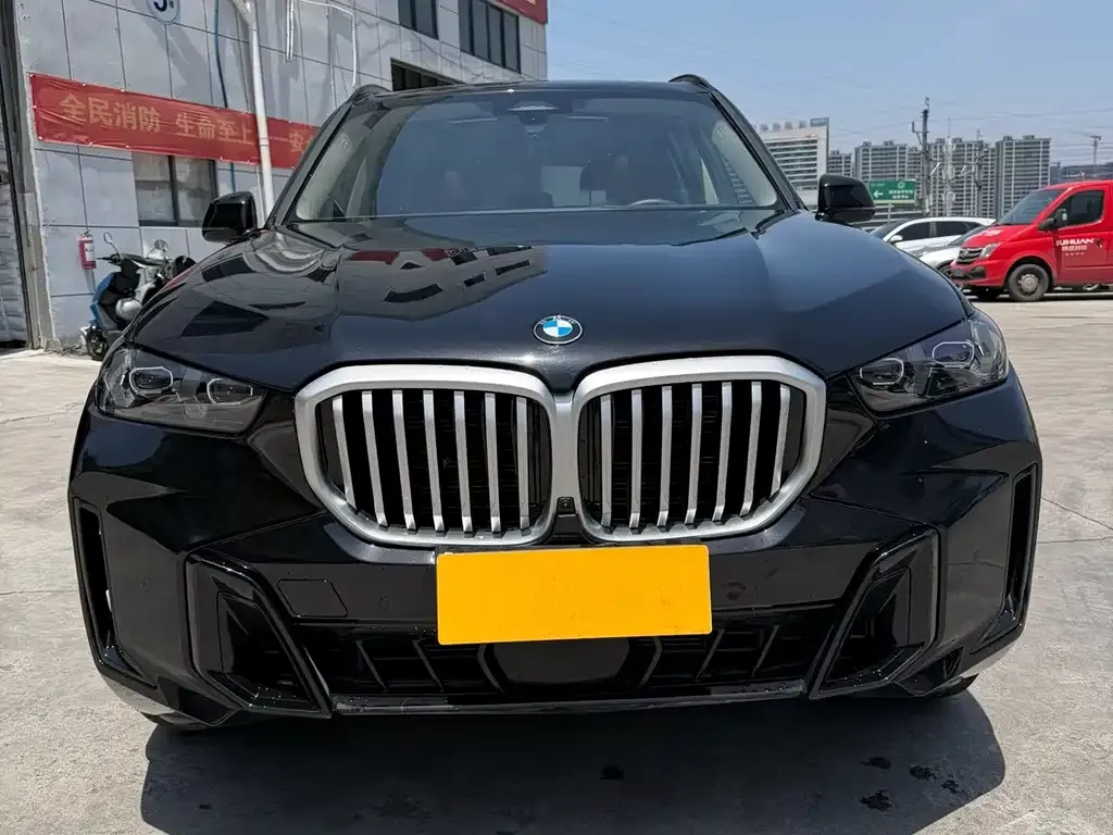 BMW X5 — фото 2