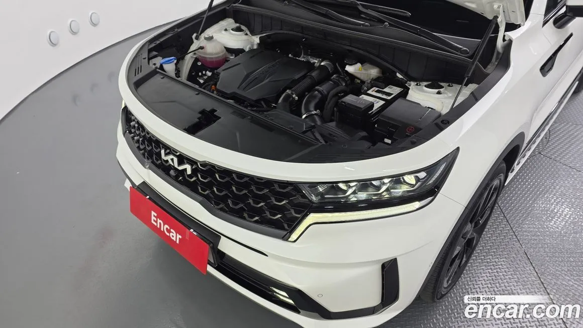 Kia Sorento — фото 9