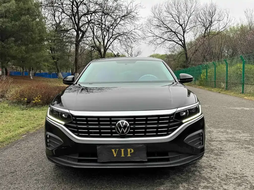 Volkswagen Passat — фото 5