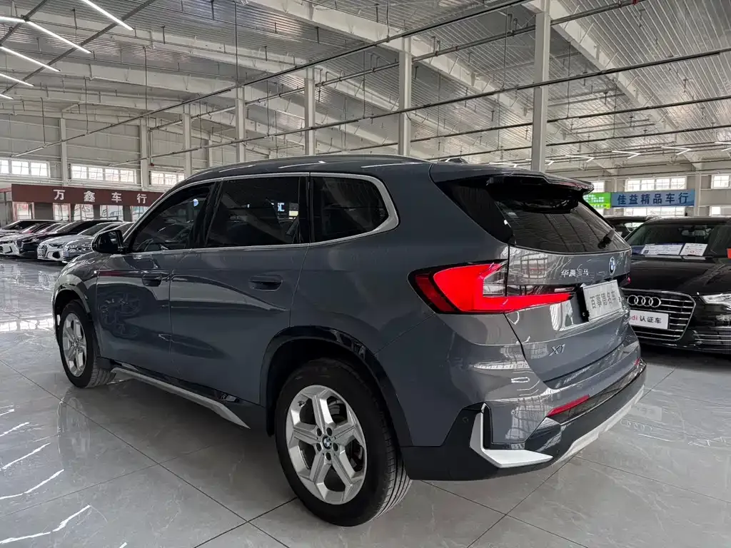 BMW X1 — фото 4