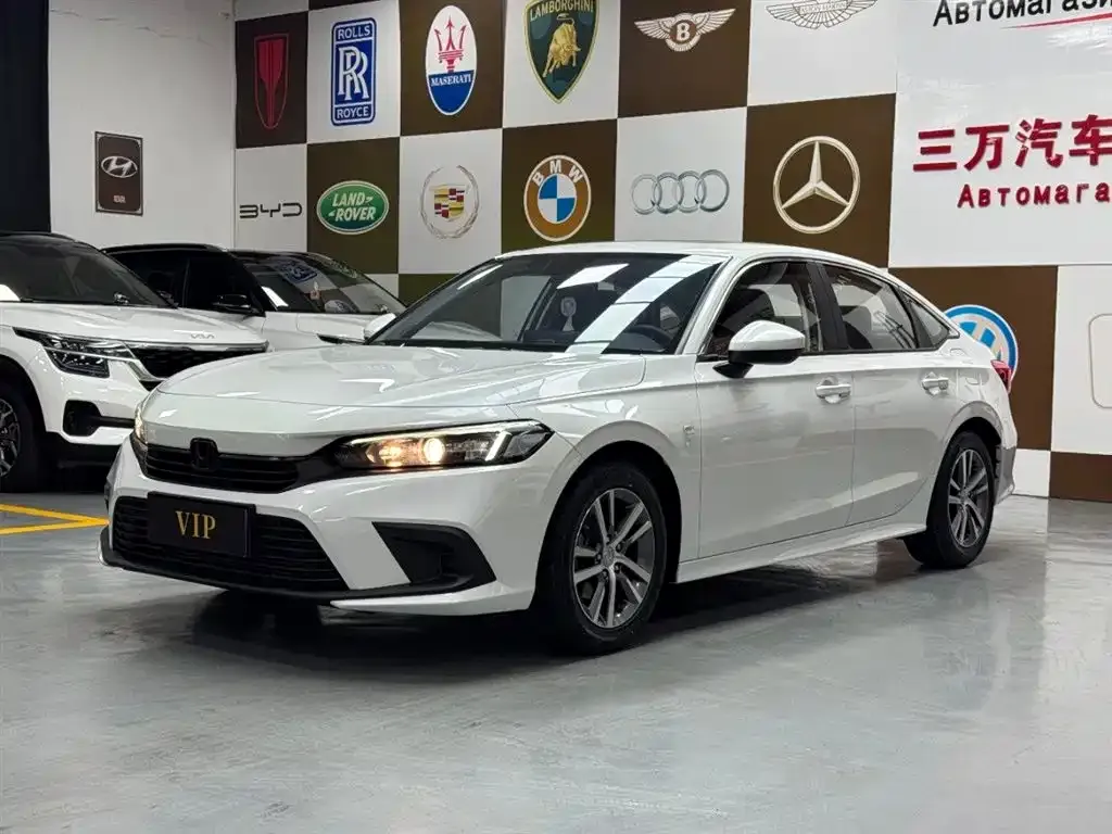 Honda Civic — фото 1