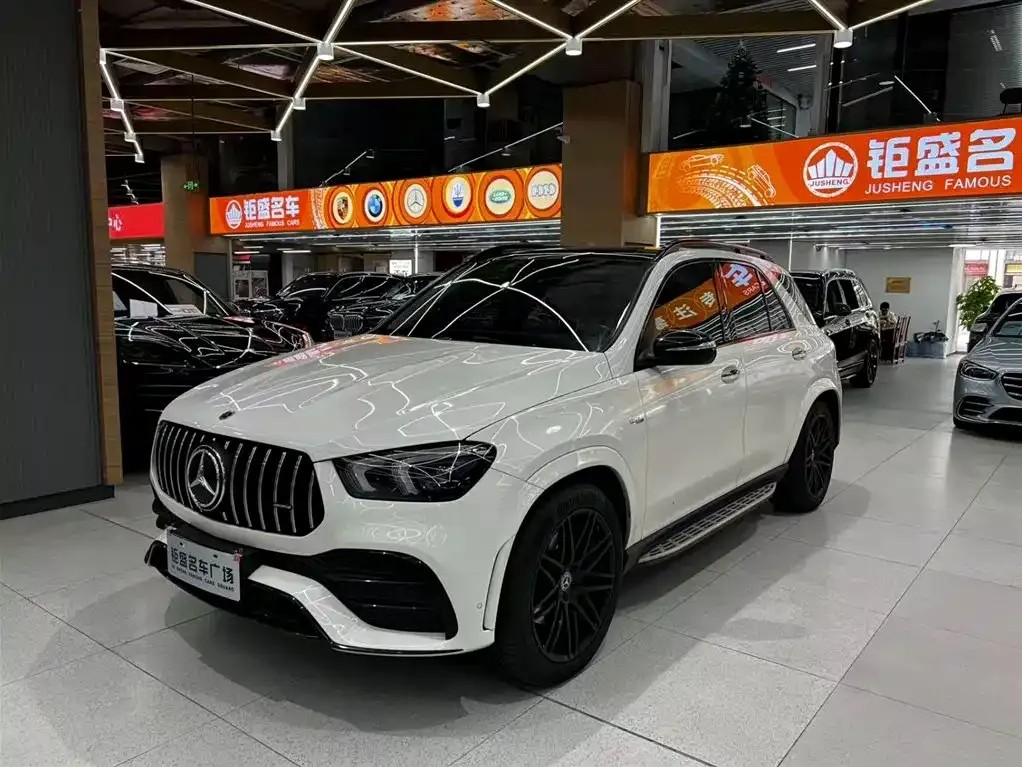 Mercedes-Benz GLE — фото 1