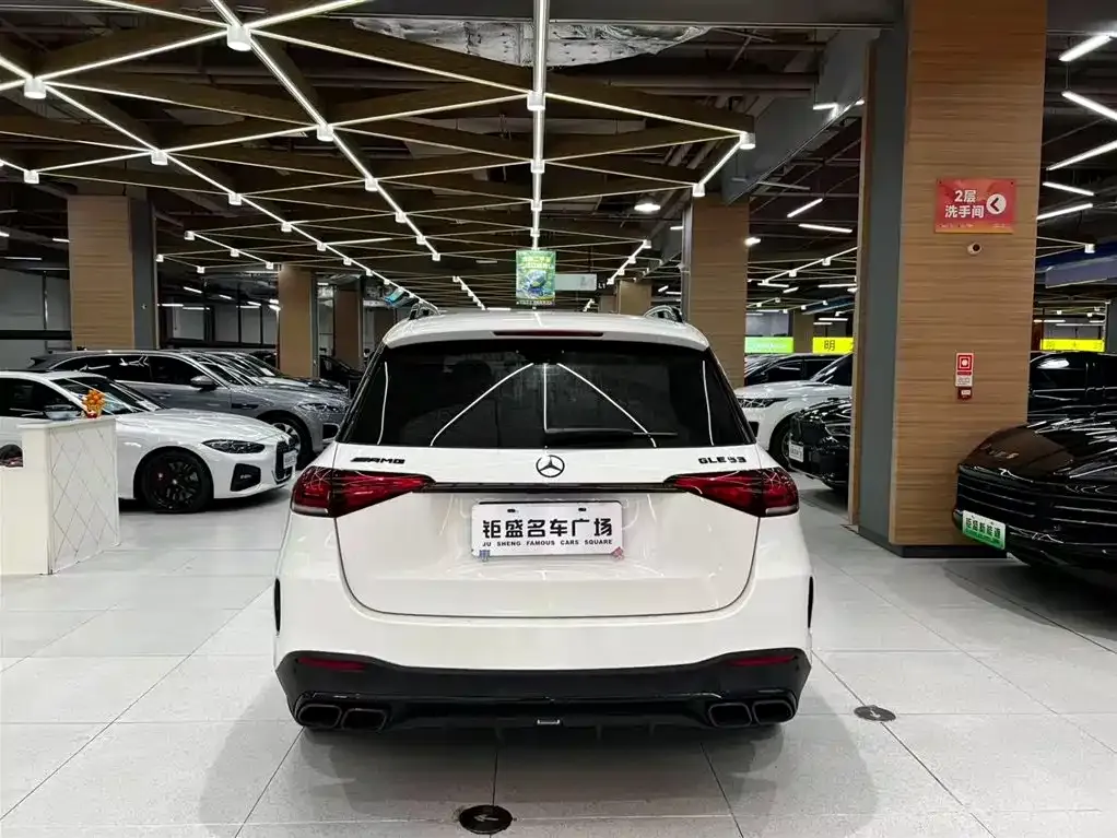 Mercedes-Benz GLE — фото 6
