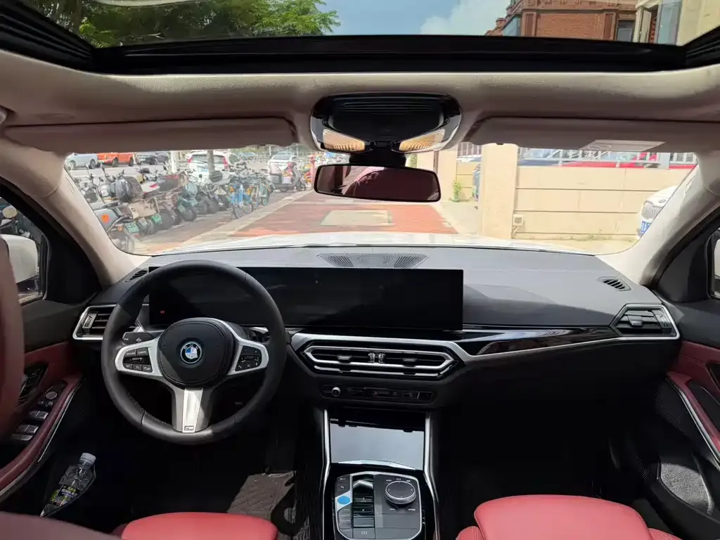 BMW i3 — фото 7
