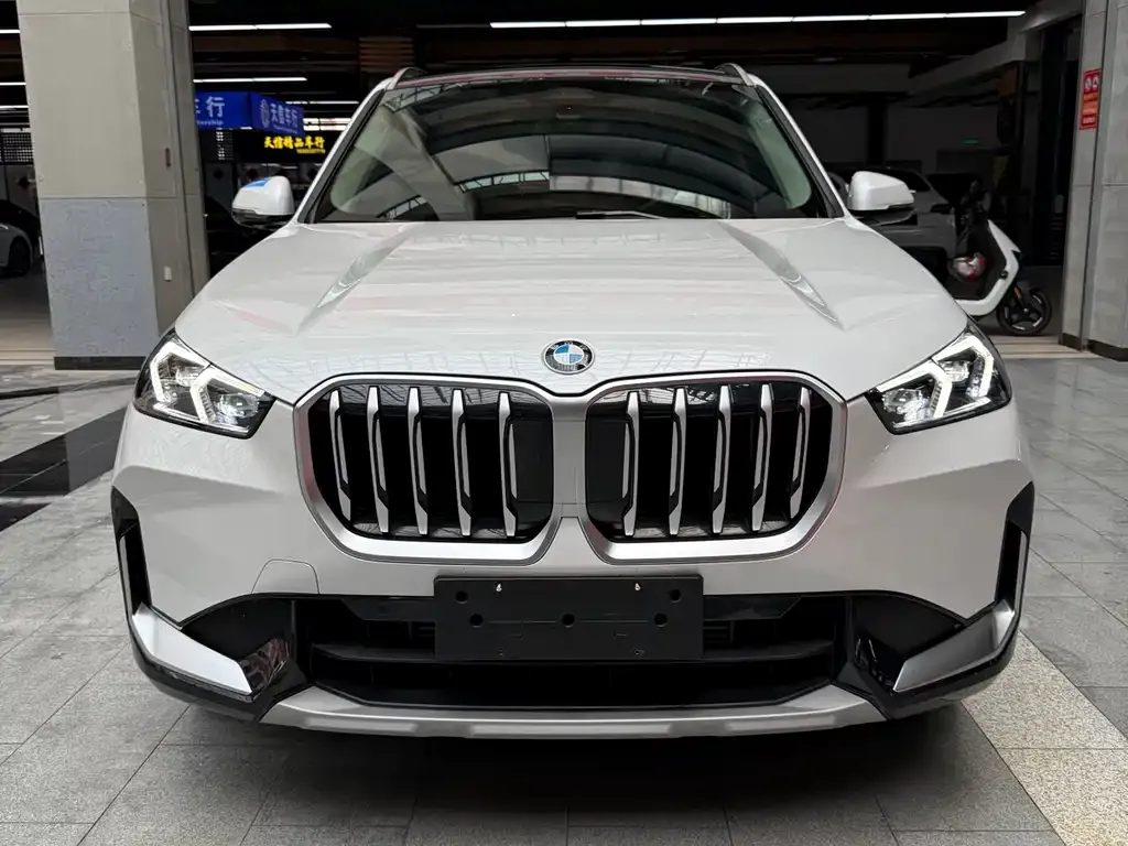 BMW X1 — фото 4