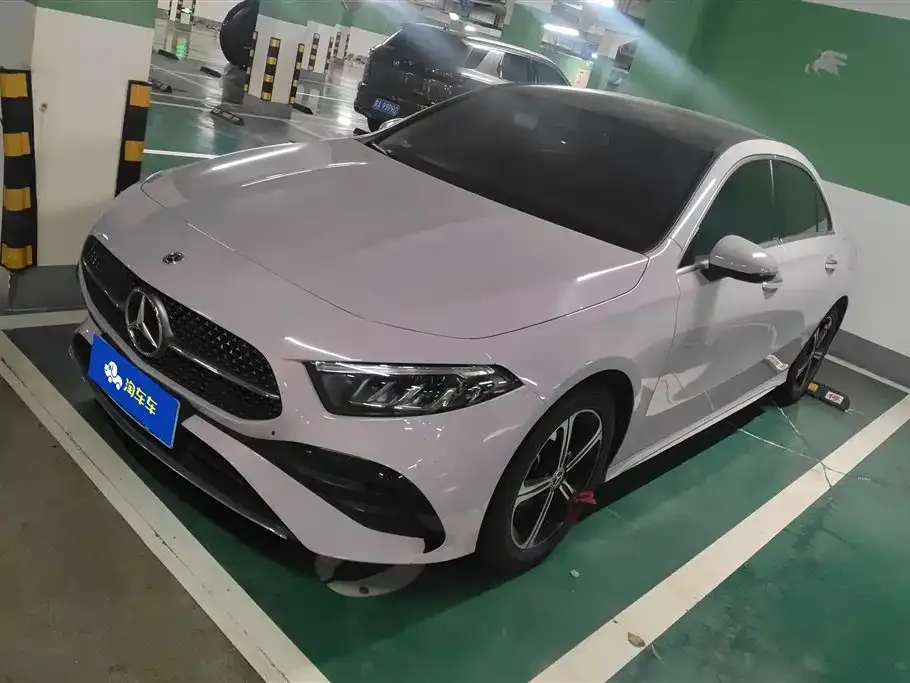 Mercedes-Benz A-Class — фото 1