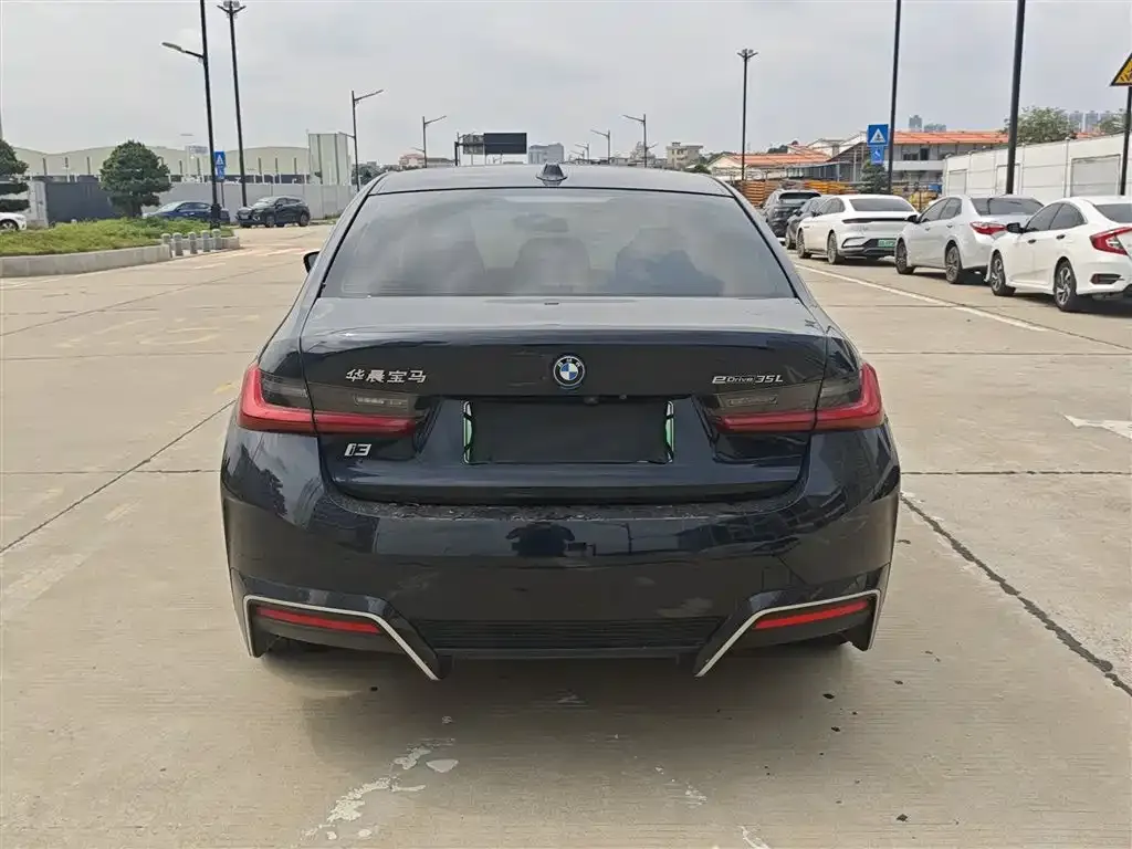 BMW i3 — фото 3