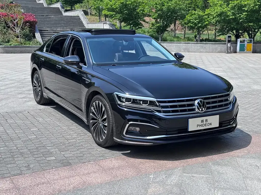 Volkswagen Phideon — фото 1