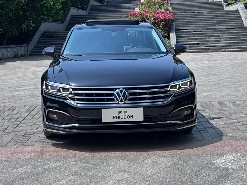 Volkswagen Phideon — фото 9