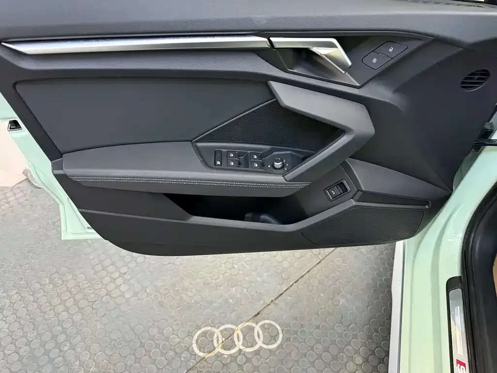 Audi A3 — фото 9