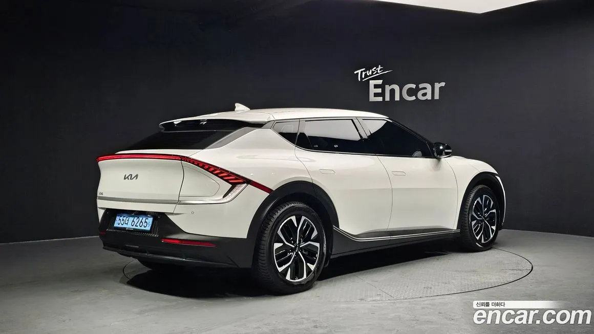 Kia EV6 — фото 2