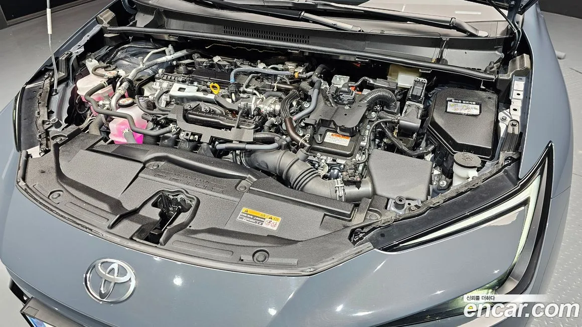 Toyota Prius — фото 7