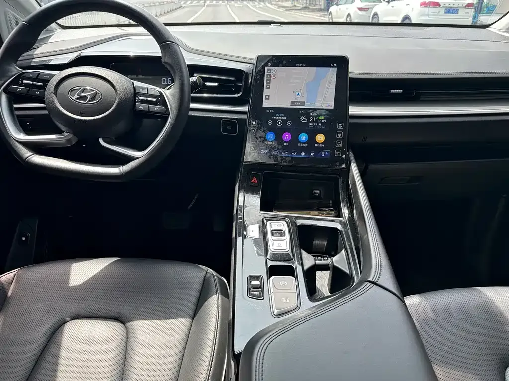 Hyundai Custo — фото 2