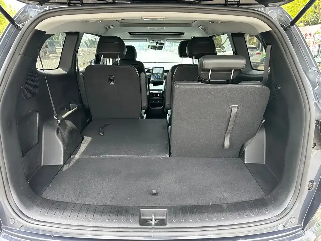 Hyundai Custo — фото 3