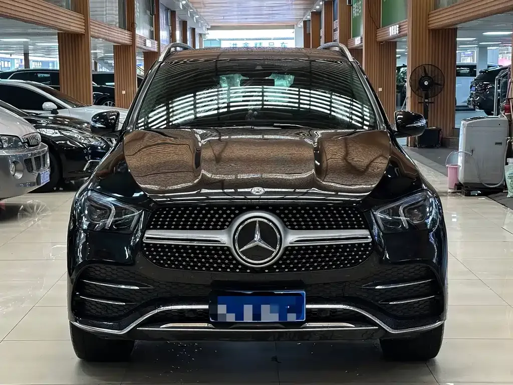 Mercedes-Benz GLE — фото 10