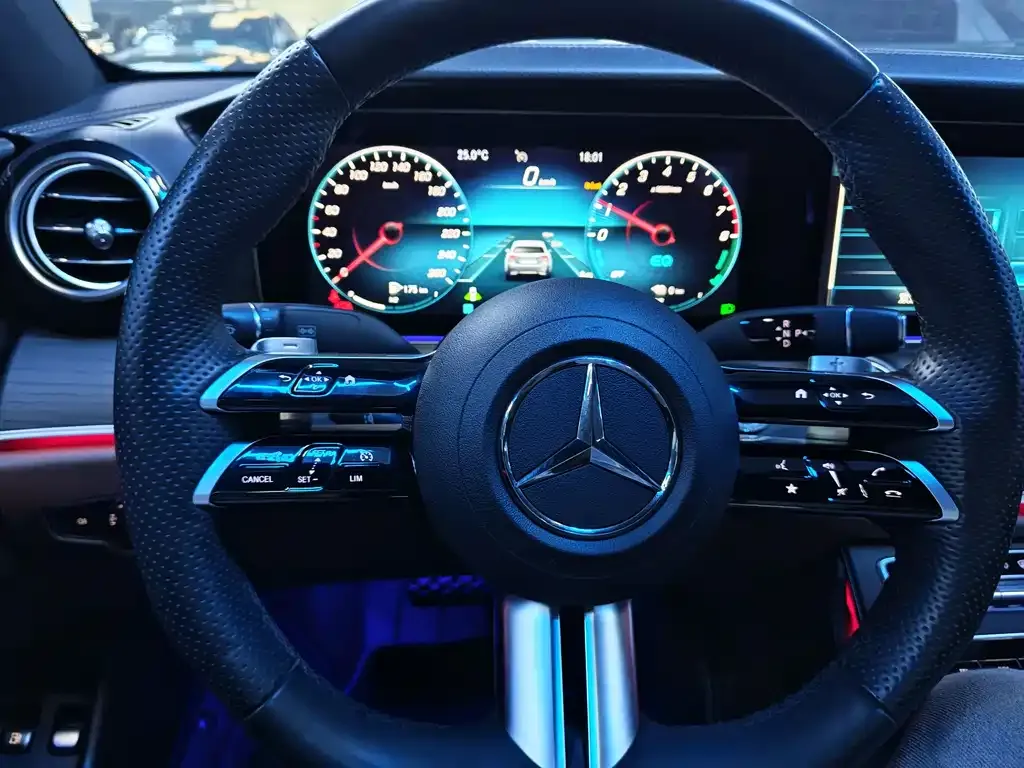 Mercedes-Benz E-Class New Energy — фото 6