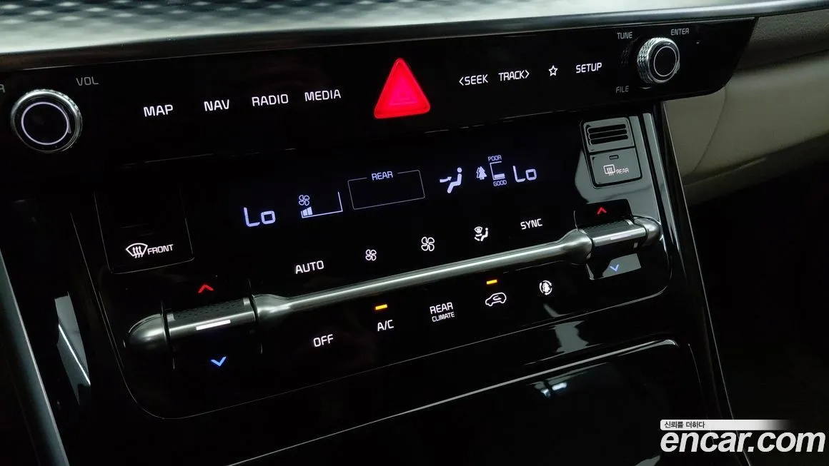 Kia Carnival — фото 2