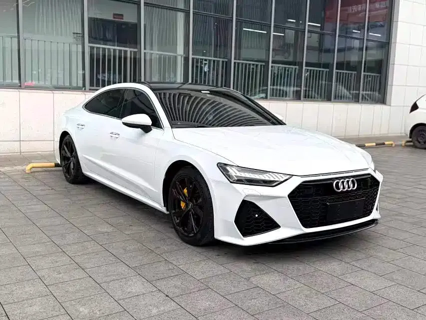 Audi A7L — фото 10