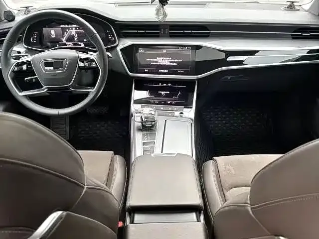 Audi A7L — фото 3