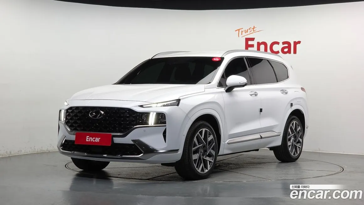 Hyundai Santafe — фото 1