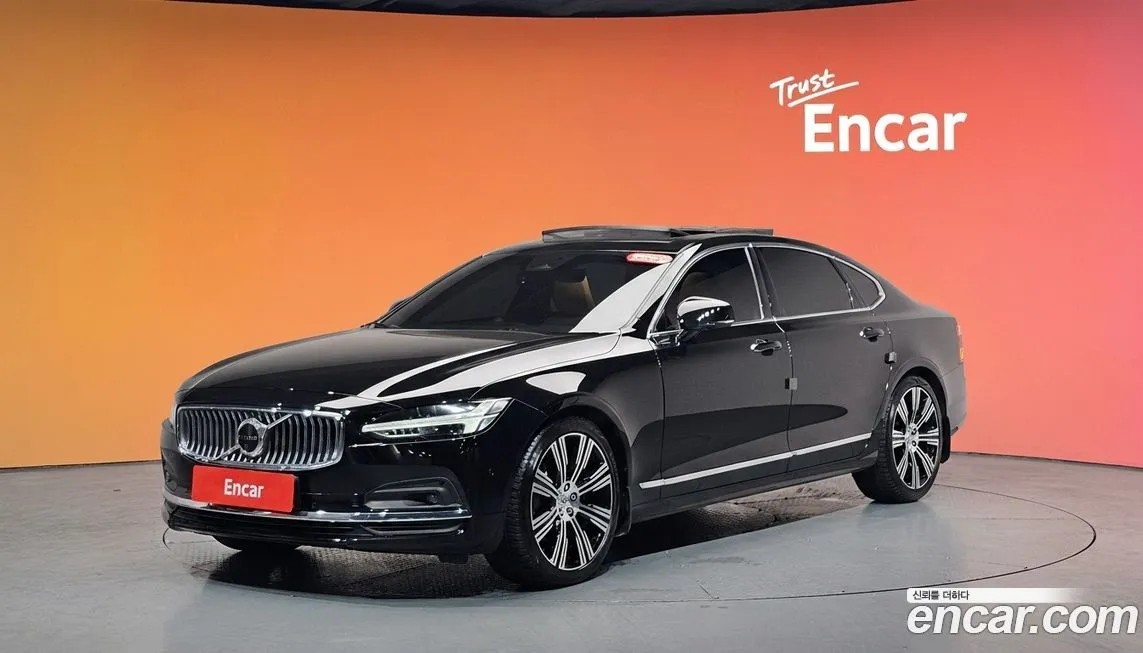 Volvo S90 — фото 1
