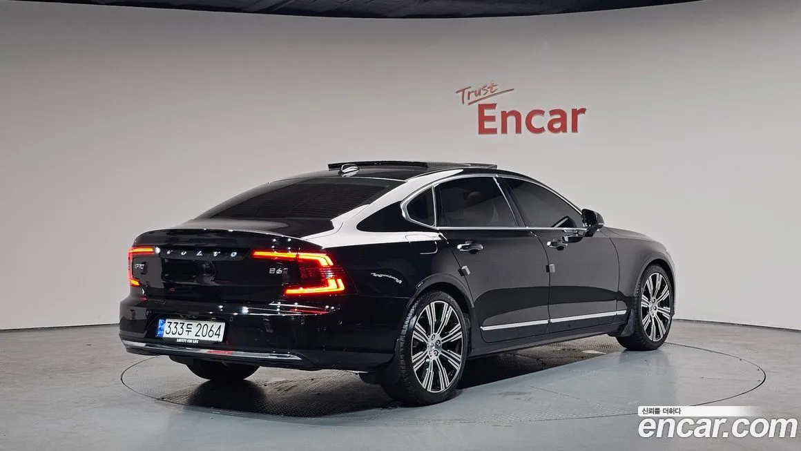 Volvo S90 — фото 2