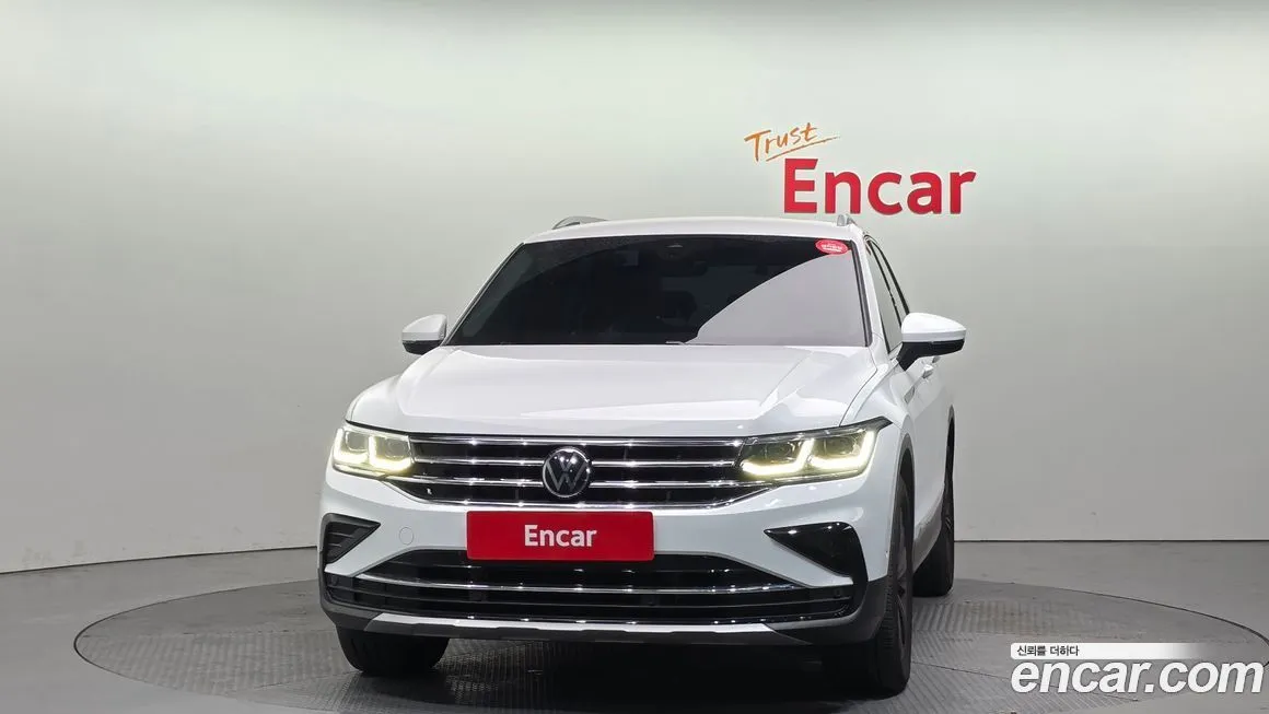 Volkswagen Tiguan — фото 3