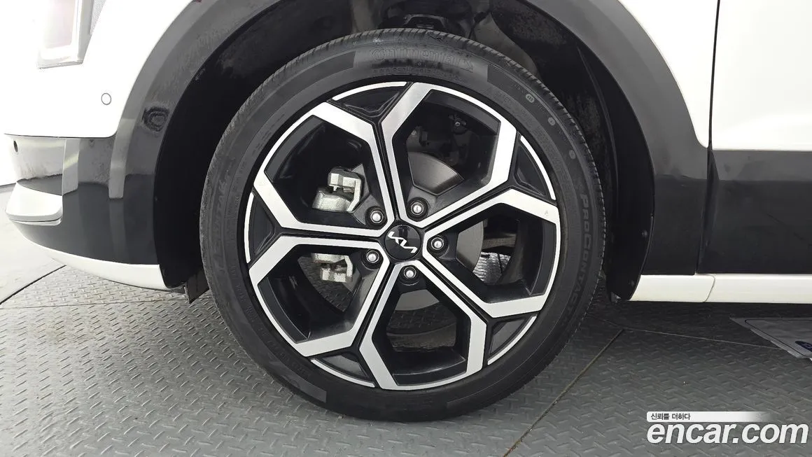 Kia Niro — фото 10