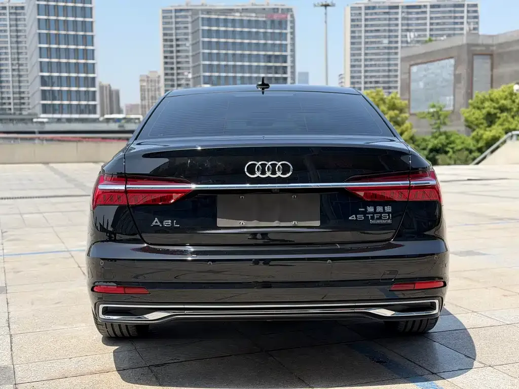 Audi A6L — фото 4