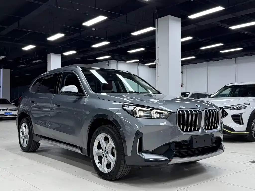 BMW X1 — фото 3
