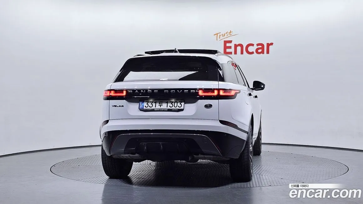 Land Rover Range Rover Velar — фото 2