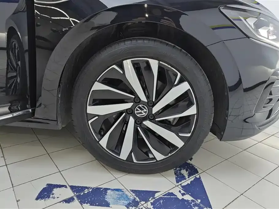Volkswagen Passat — фото 4