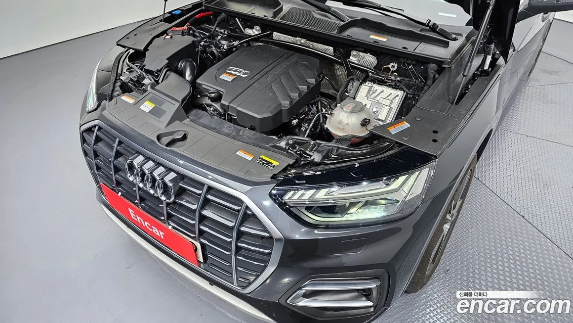 Audi Q5 — фото 10