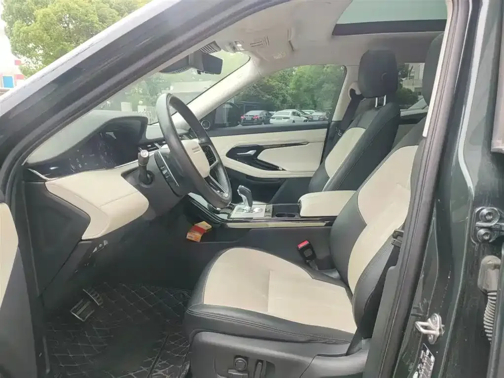 Land Rover Evoque — фото 8