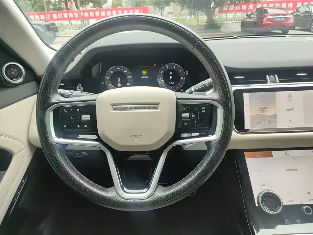 Land Rover Evoque — фото 6