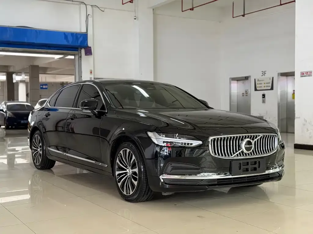 Volvo S90 — фото 5